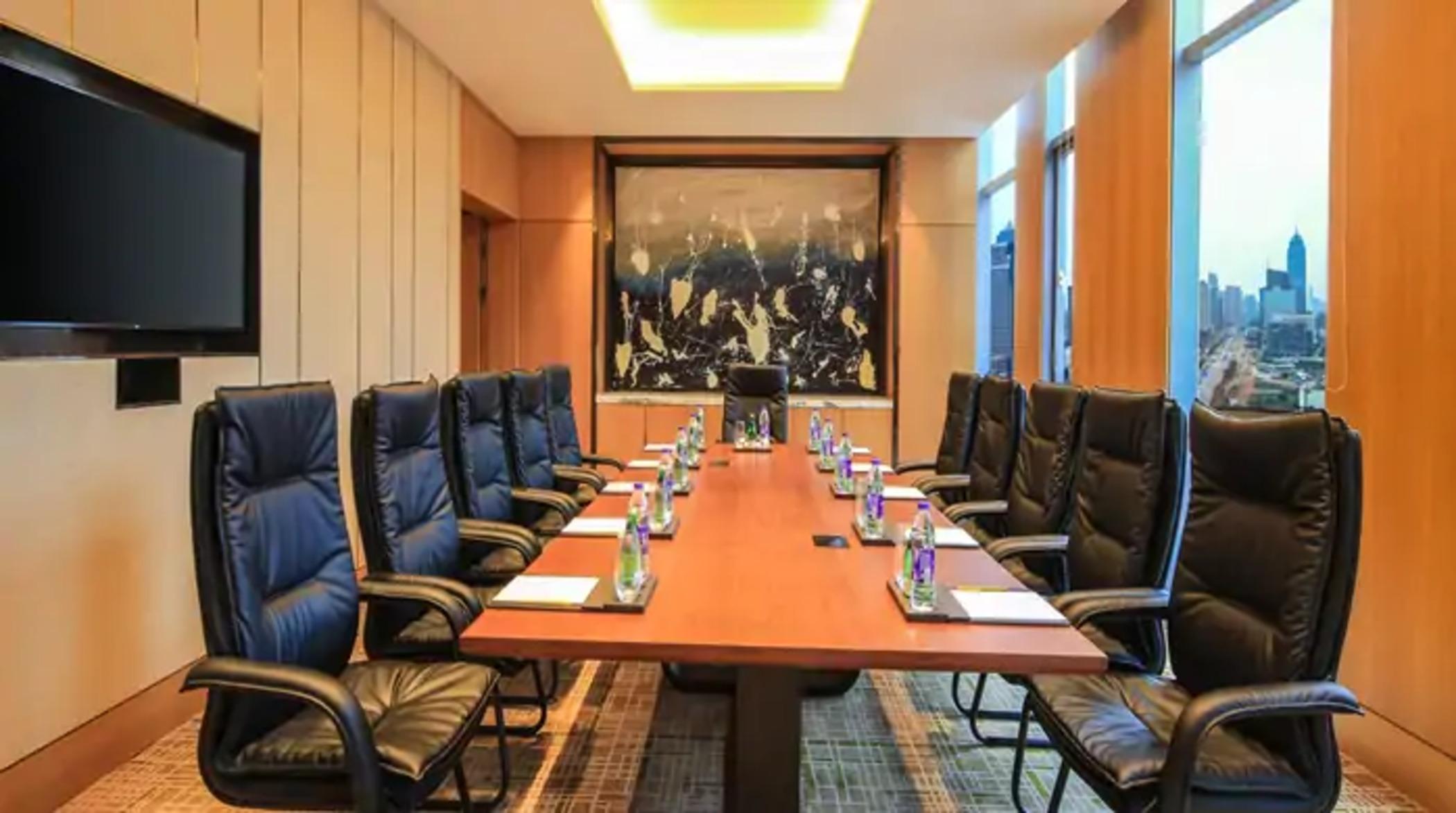Hilton Garden Inn Ningbo Exterior photo
